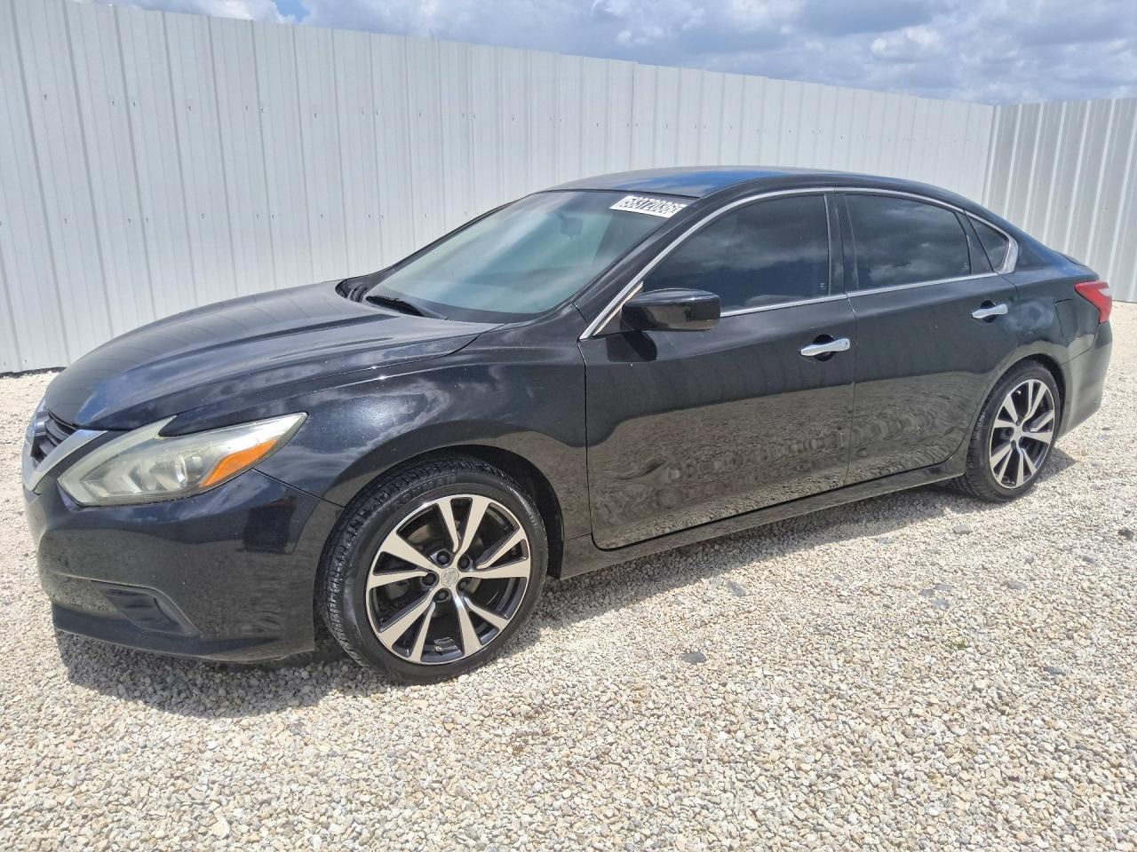 NISSAN ALTIMA 2017