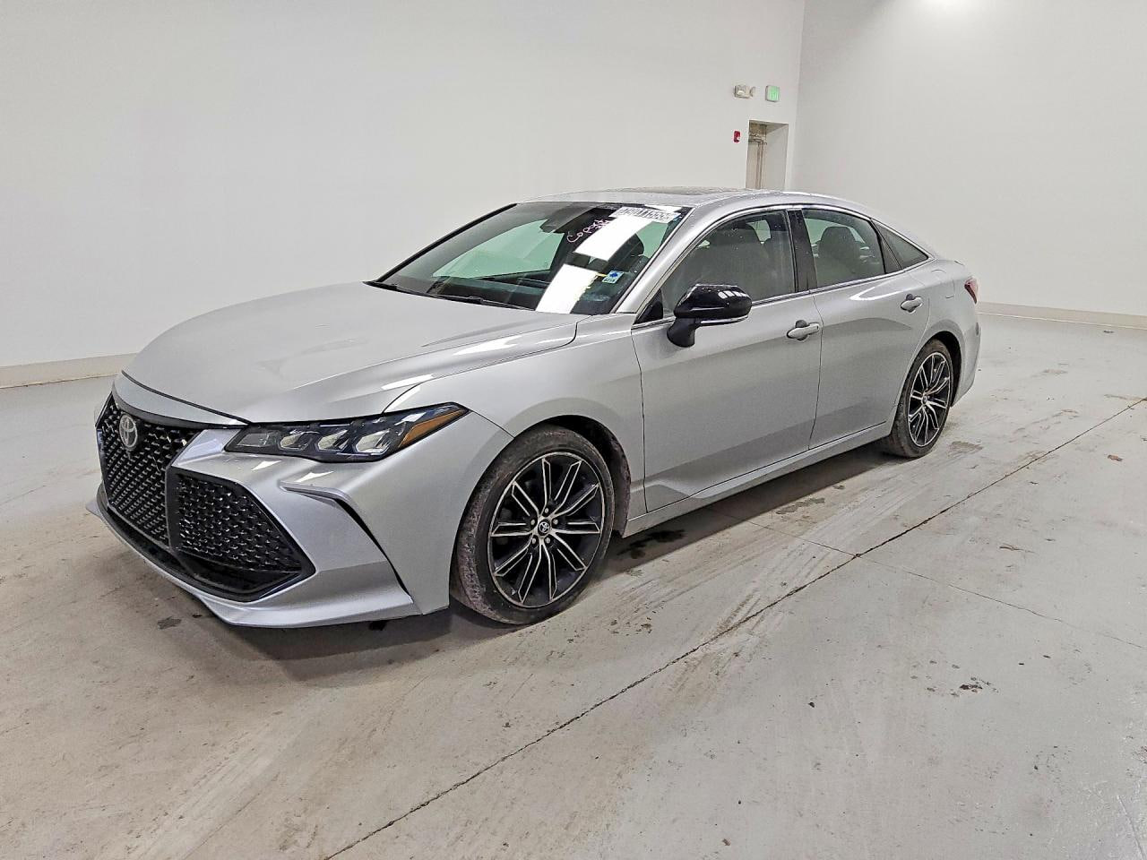 TOYOTA AVALON 2019