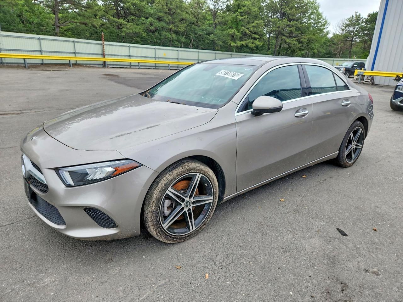MERCEDES-BENZ A 220 4MATIC 2019